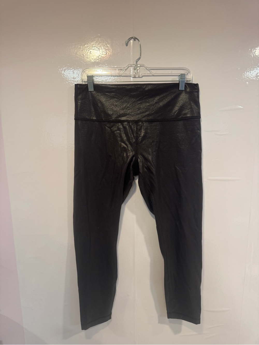 Black Sparkle‎ Lululemon Wunder Train Faux Leather Leggings - Picture 1 of 7